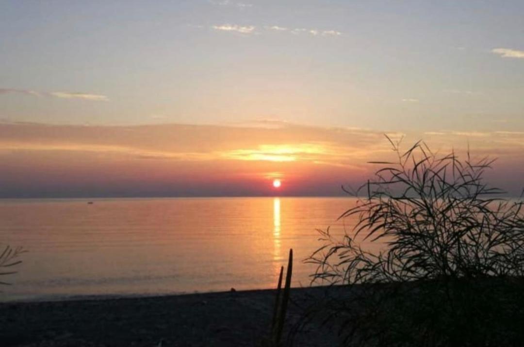 La Casa Al Mare Corallo Verde Montegiordano Buitenkant foto